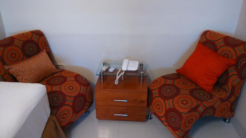 Bora Hotel إكيتوس الغرفة الصورة
