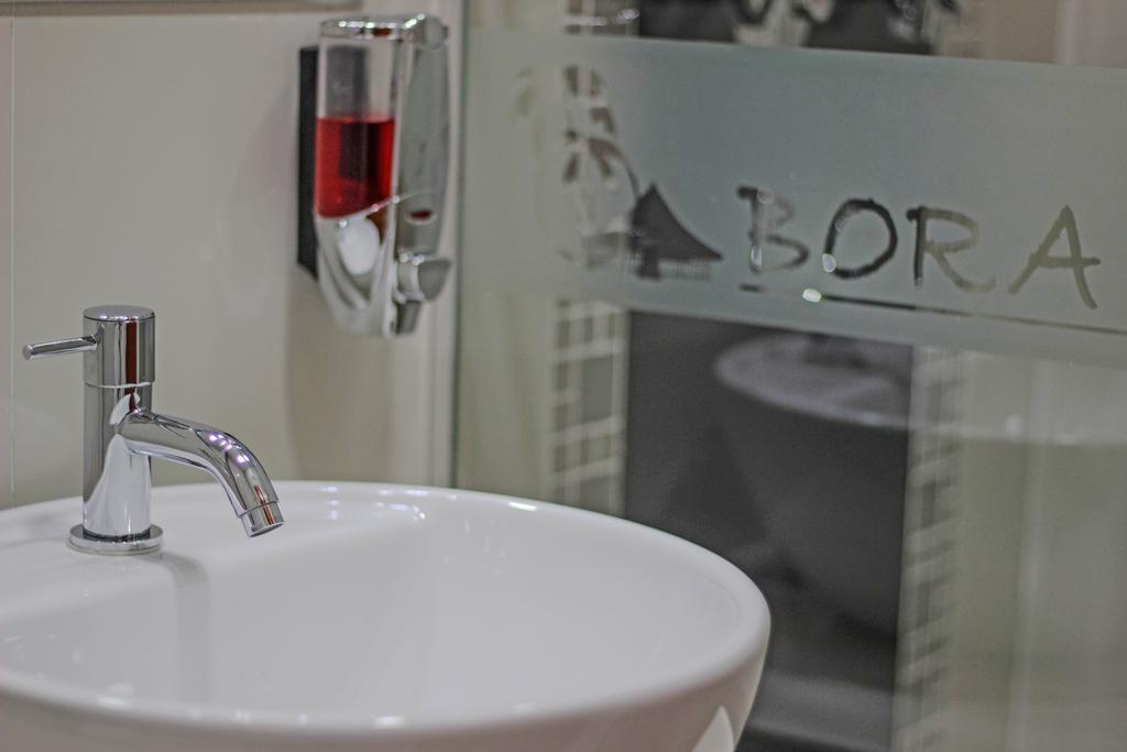 Bora Hotel إكيتوس الغرفة الصورة