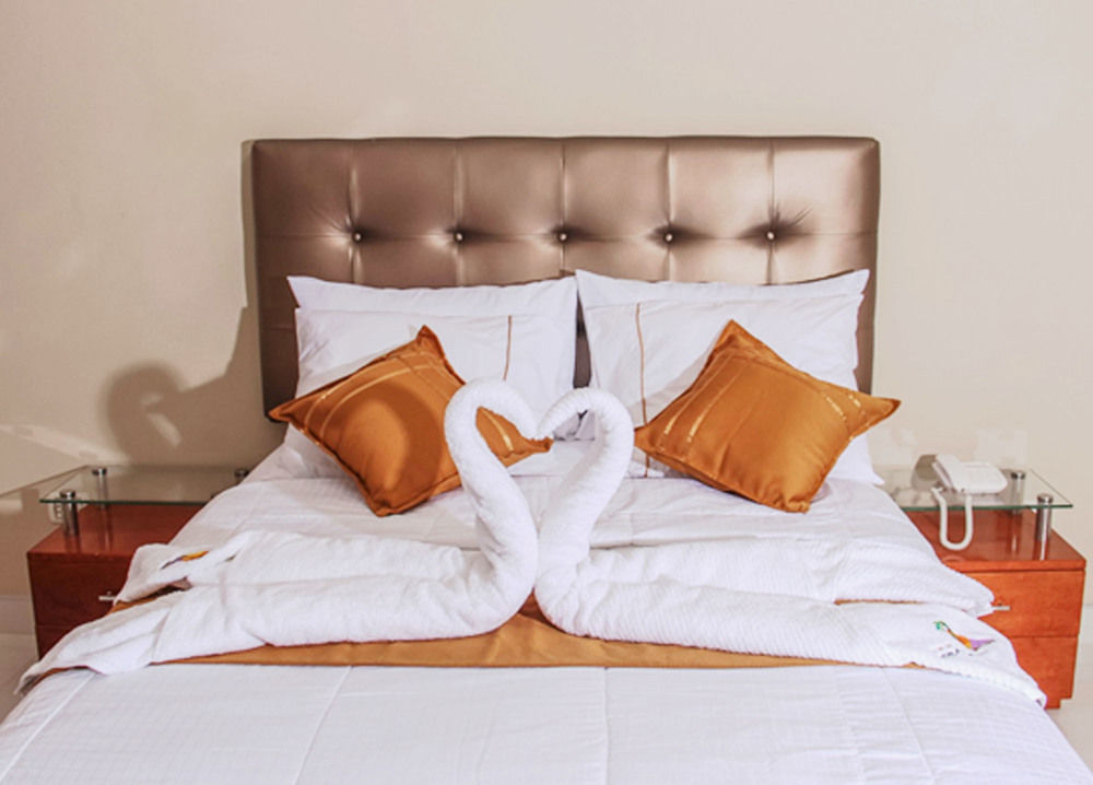 Bora Hotel إكيتوس المظهر الخارجي الصورة